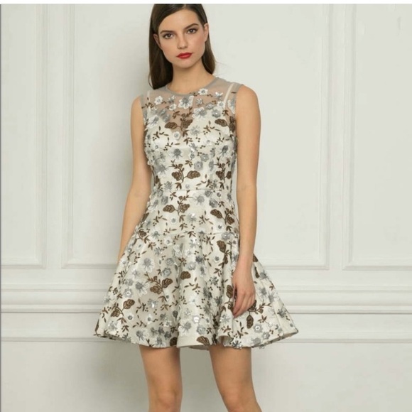Bronx and Banco / Della Blanc Mini embellished sequin cocktail Dress White s